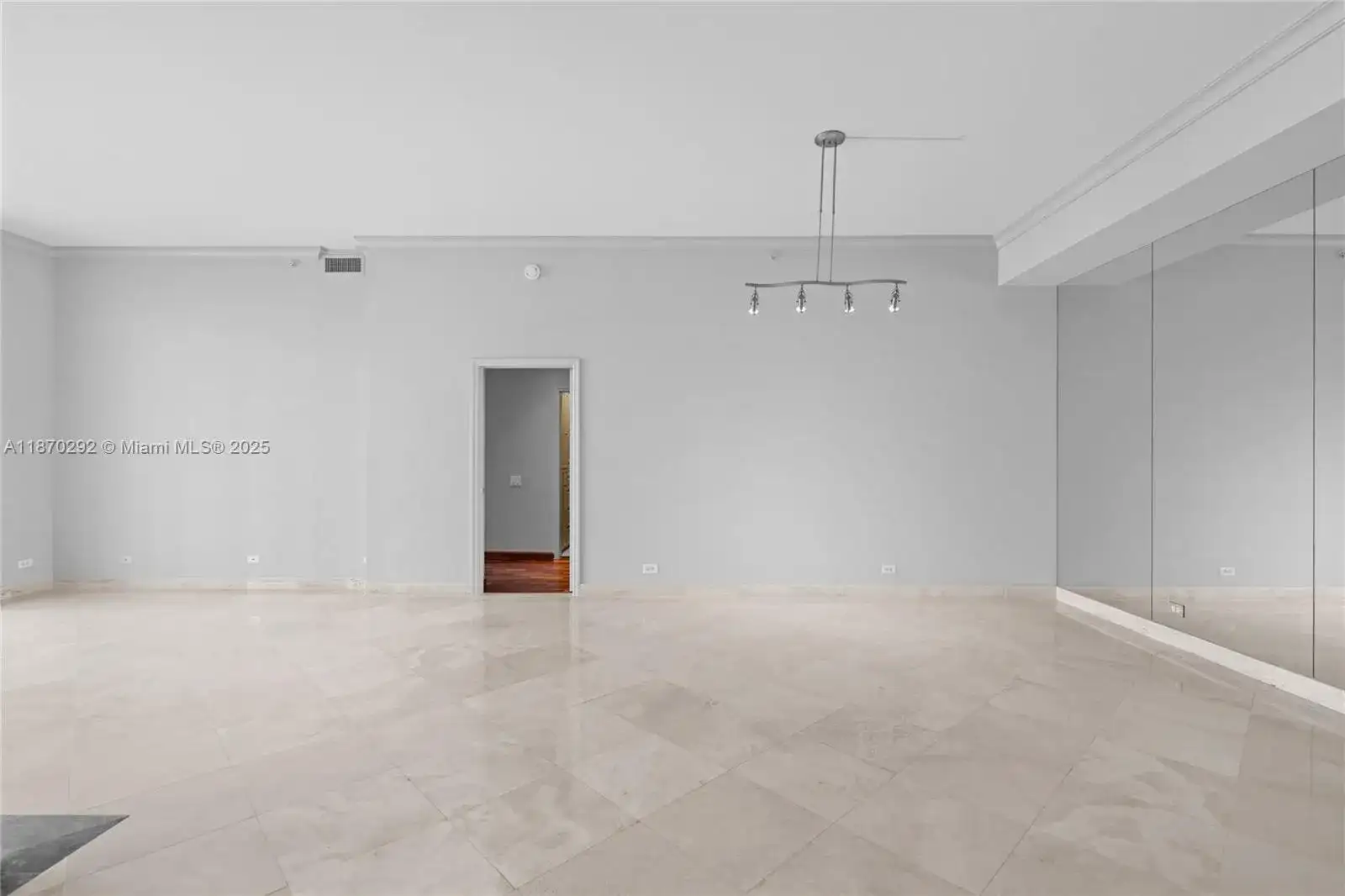 888 Brickell Key Dr # 408, Miami FL 33131 photo 4