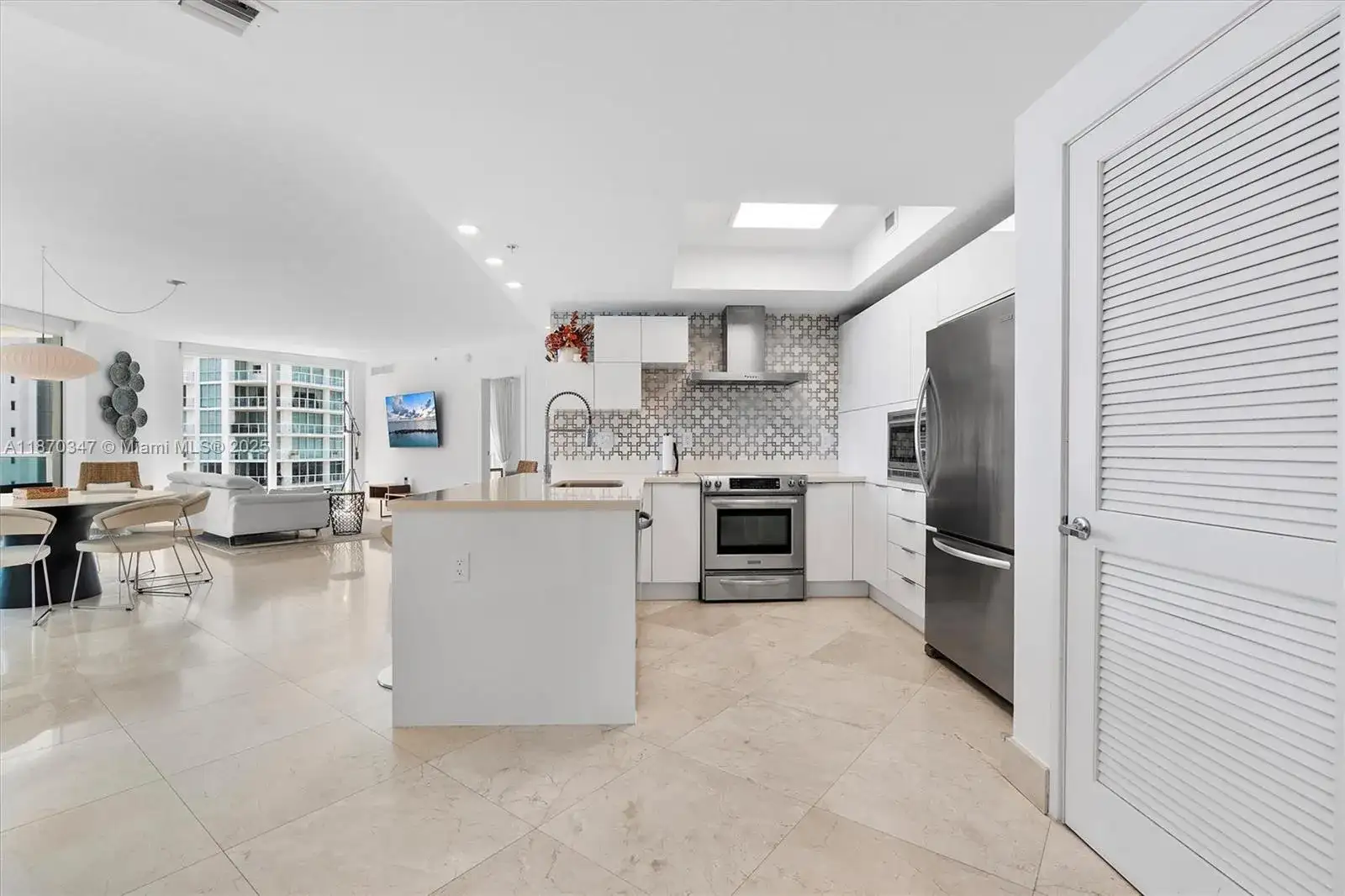 200 Sunny Isles Blvd # 1605, Sunny Isles Beach FL 33160 photo 3