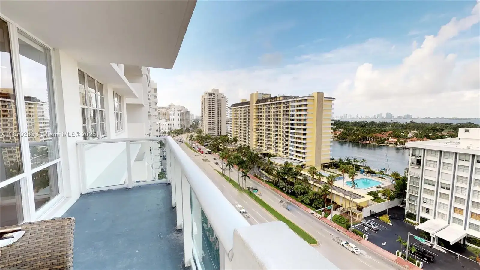 5601 Collins Ave # 1225, Miami Beach FL 33140 photo 5