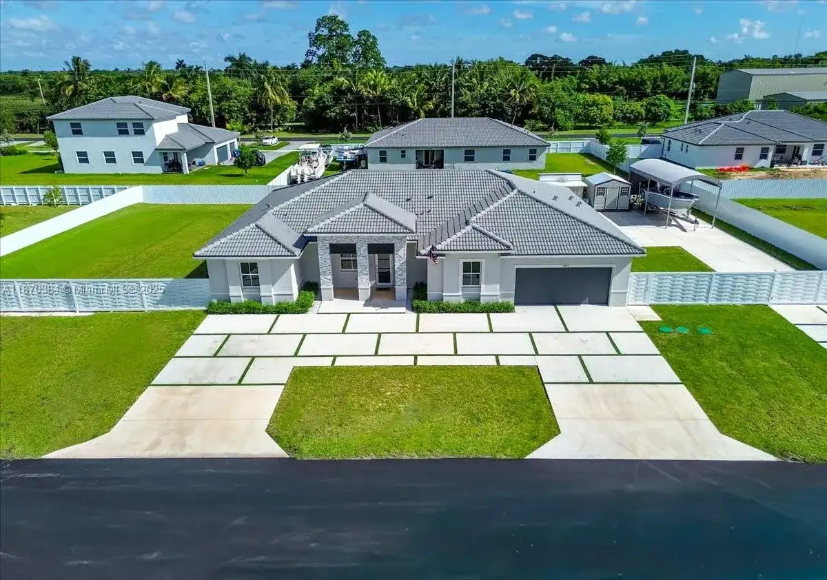 19803 SW 321 Street, Homestead FL 33030 photo 3