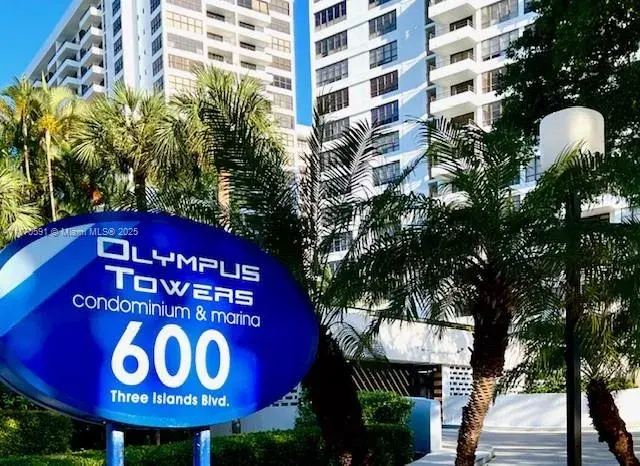 600 Three Islands Blvd # 1707, Hallandale Beach FL 33009