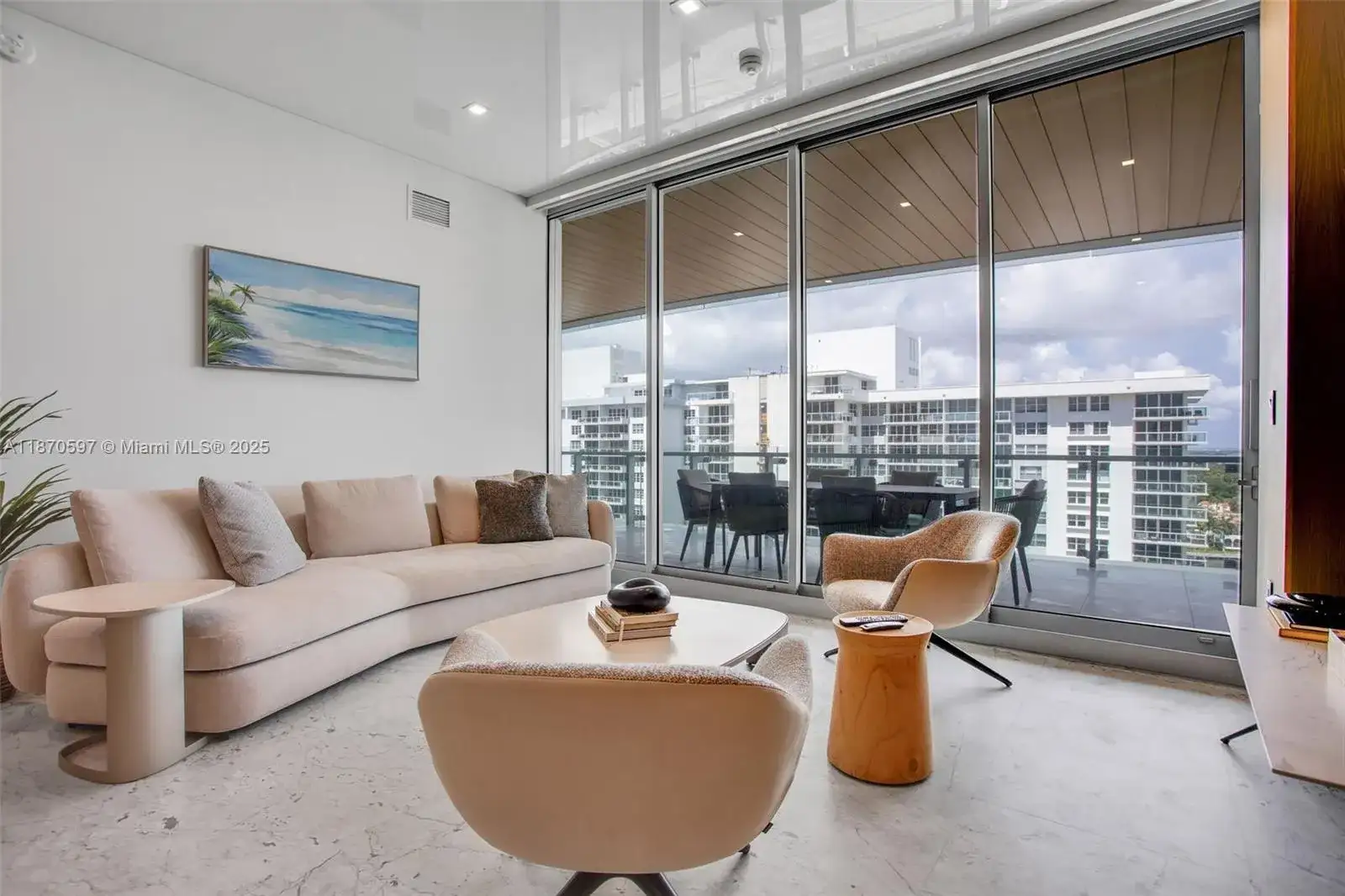 5775 Collins Ave # 1105, Miami Beach FL 33140 photo 5