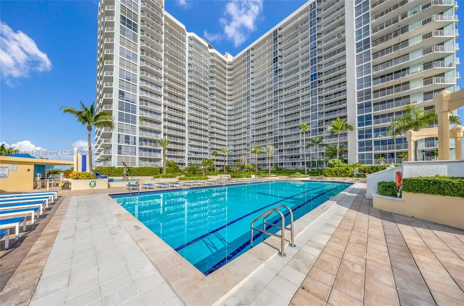 7601 E Treasure Dr # 1722, North Bay Village FL 33141