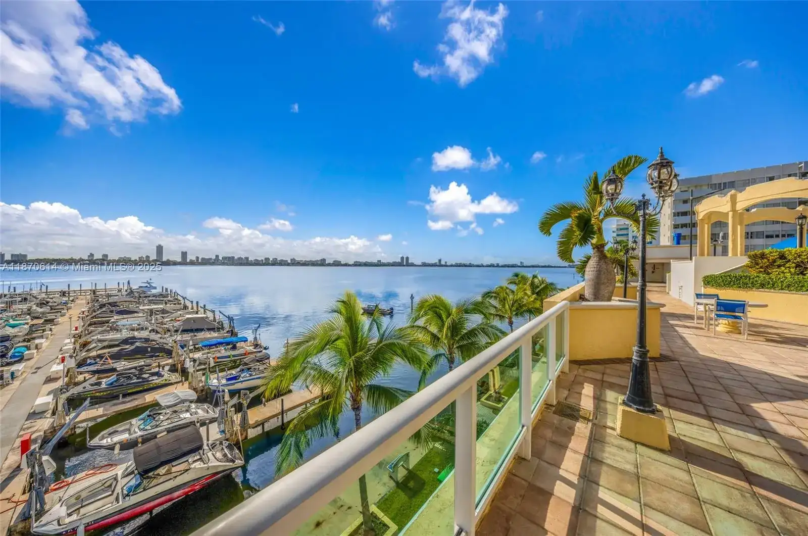 7601 E Treasure Dr # 1722, North Bay Village FL 33141 photo 5