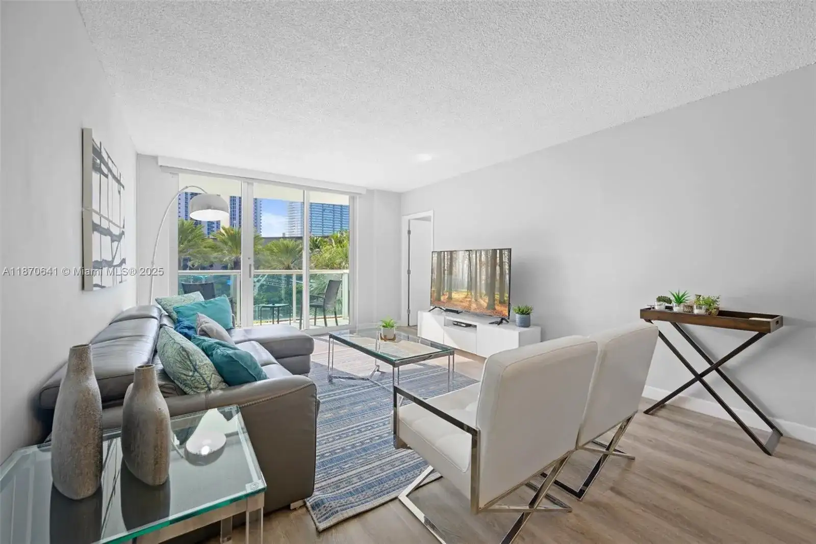19370 Collins Ave # 321, Sunny Isles Beach FL 33160 photo 2