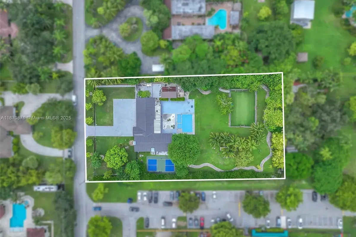 10245 SW 125th Ave, Miami FL 33186