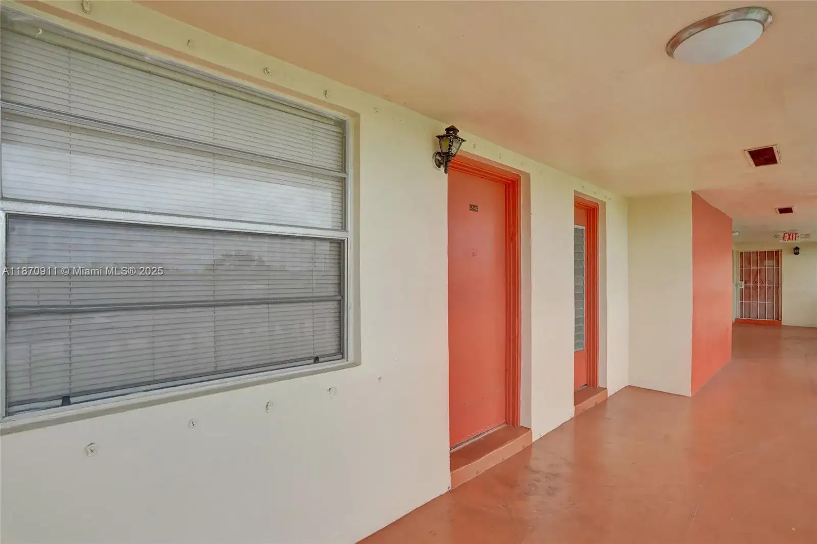 4731 NW 10th Ct # 314, Plantation FL 33313 photo 2