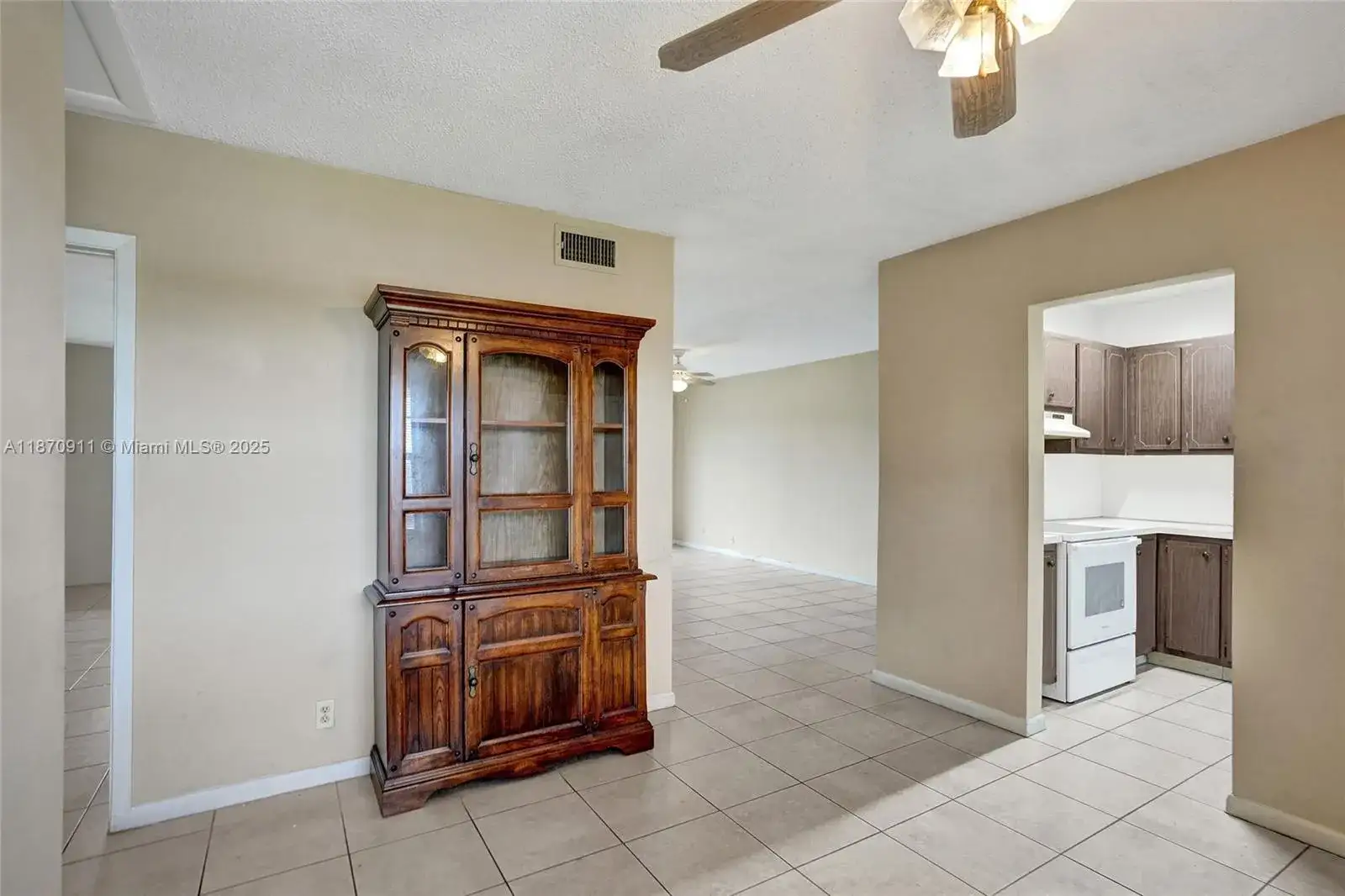 4731 NW 10th Ct # 314, Plantation FL 33313 photo 5