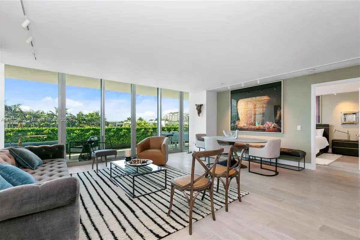 360 Ocean Dr # 305S, Key Biscayne FL 33149