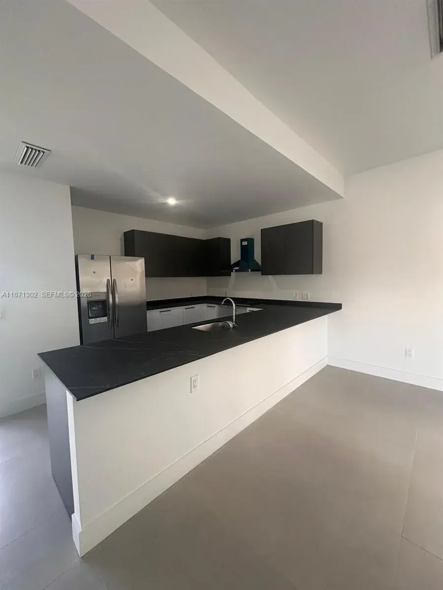 538 NW 17th Ave # 0, Fort Lauderdale FL 33311