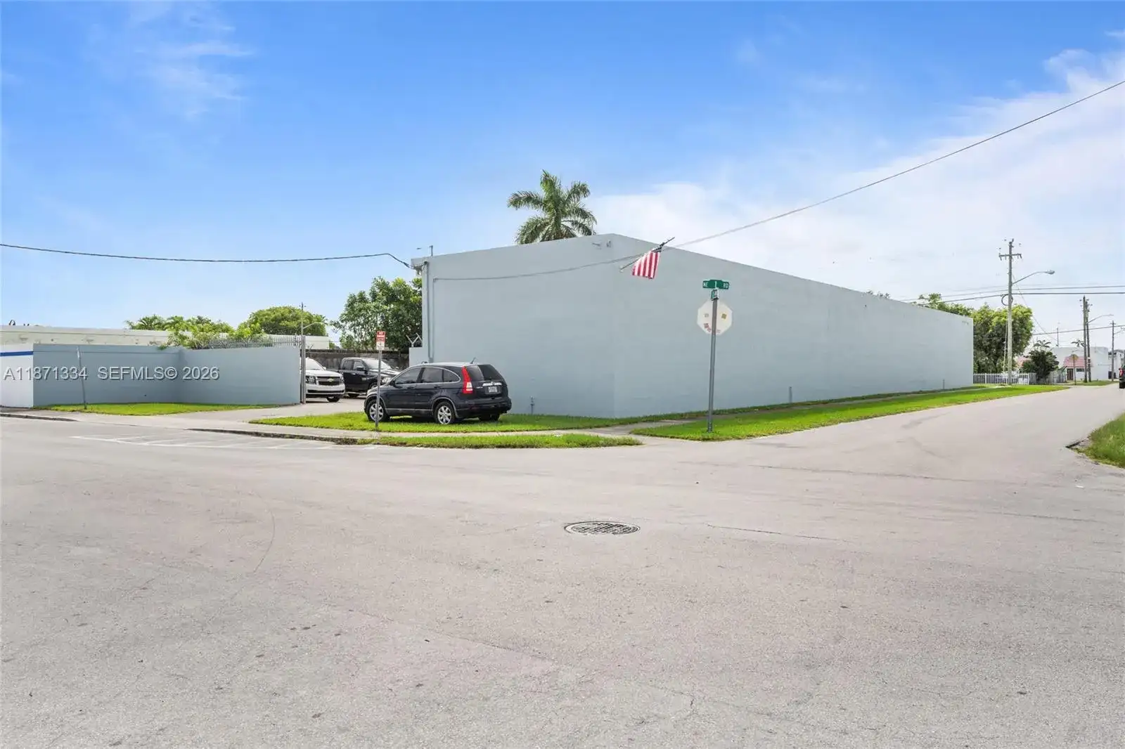 105 NE 1st RD, Homestead FL 33030 photo 3