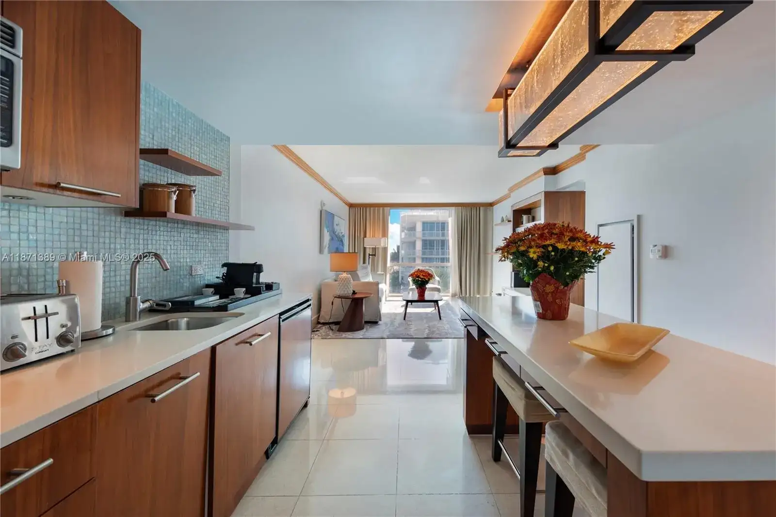 6801 Collins Ave, Miami Beach FL 33141 photo 3