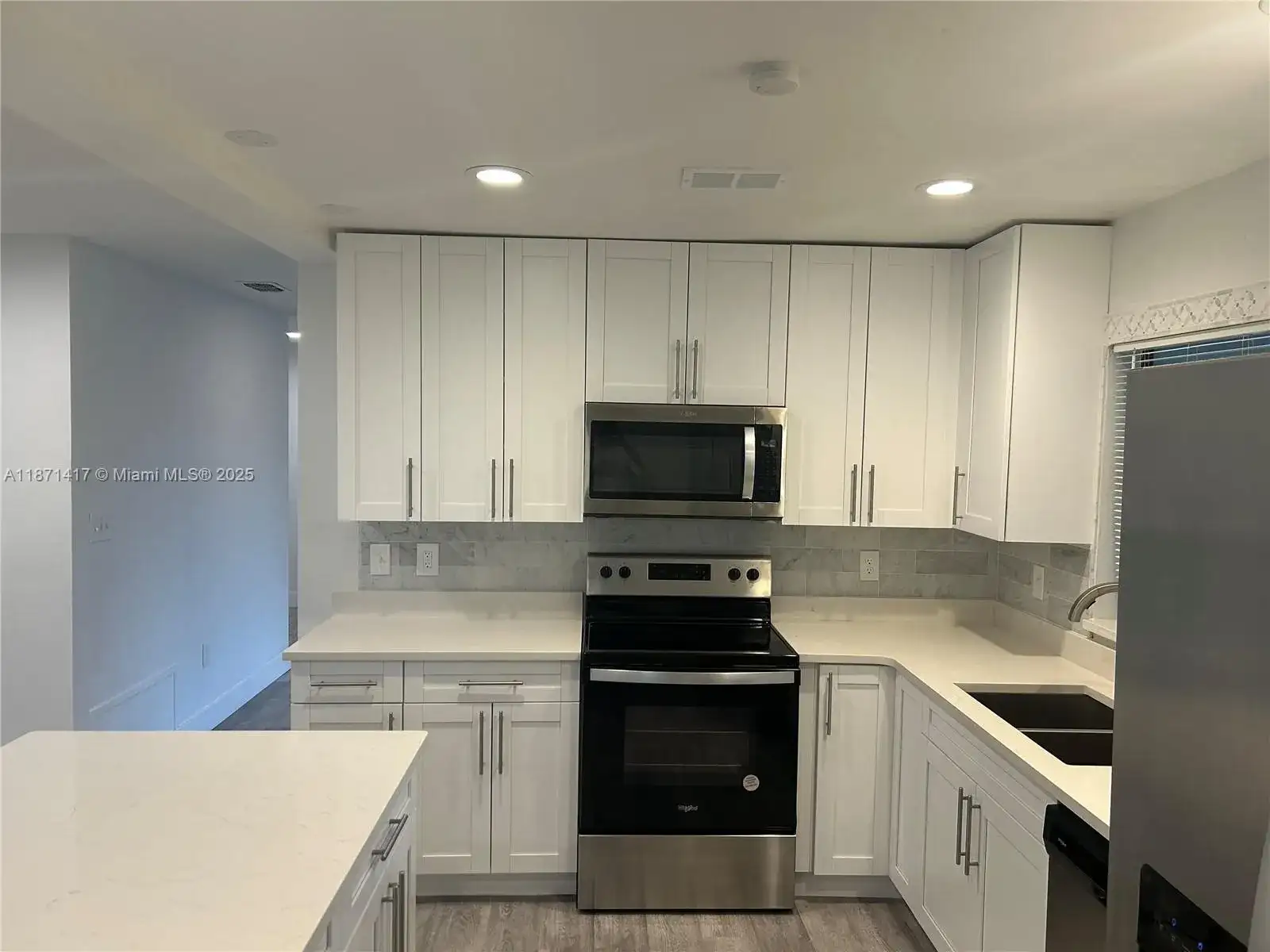 620 Midiron Drive, Other City - In The State Of Florida FL 34759 photo 4