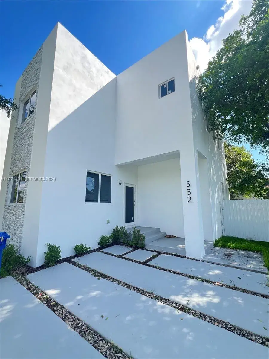 532 NW 17th Ave # 0, Fort Lauderdale FL 33311