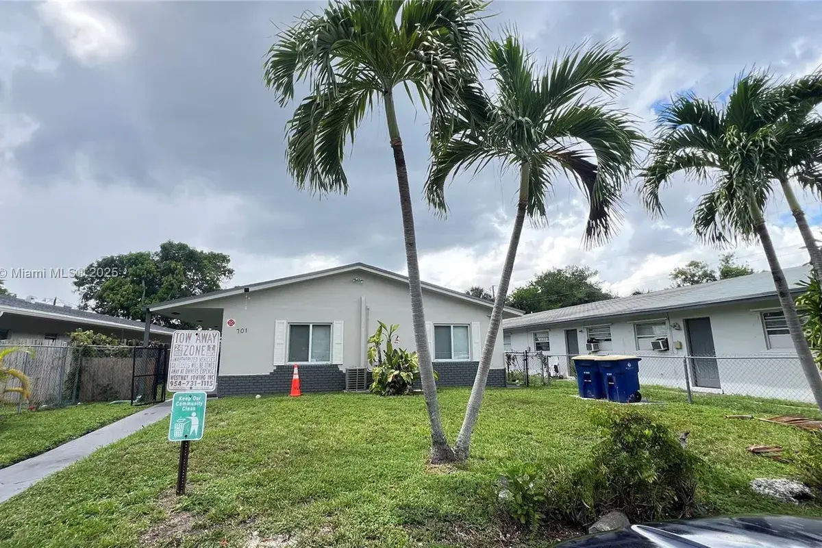 701 SW 15th Ave # 4, Fort Lauderdale FL 33312
