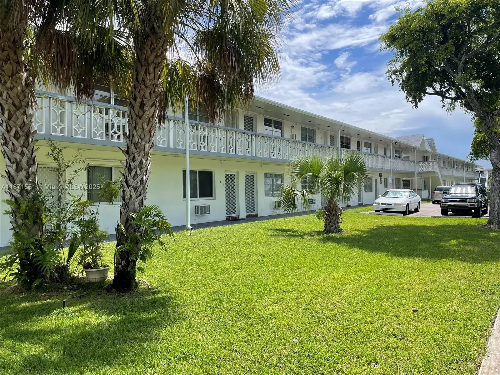 101 NW 204th St # A4, Miami Gardens FL 33169