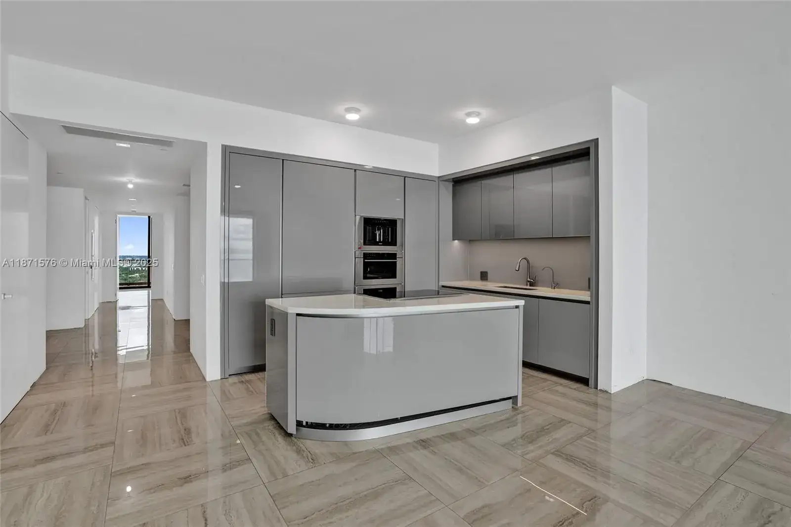 18975 Collins Ave # 2903, Sunny Isles Beach FL 33160 photo 3
