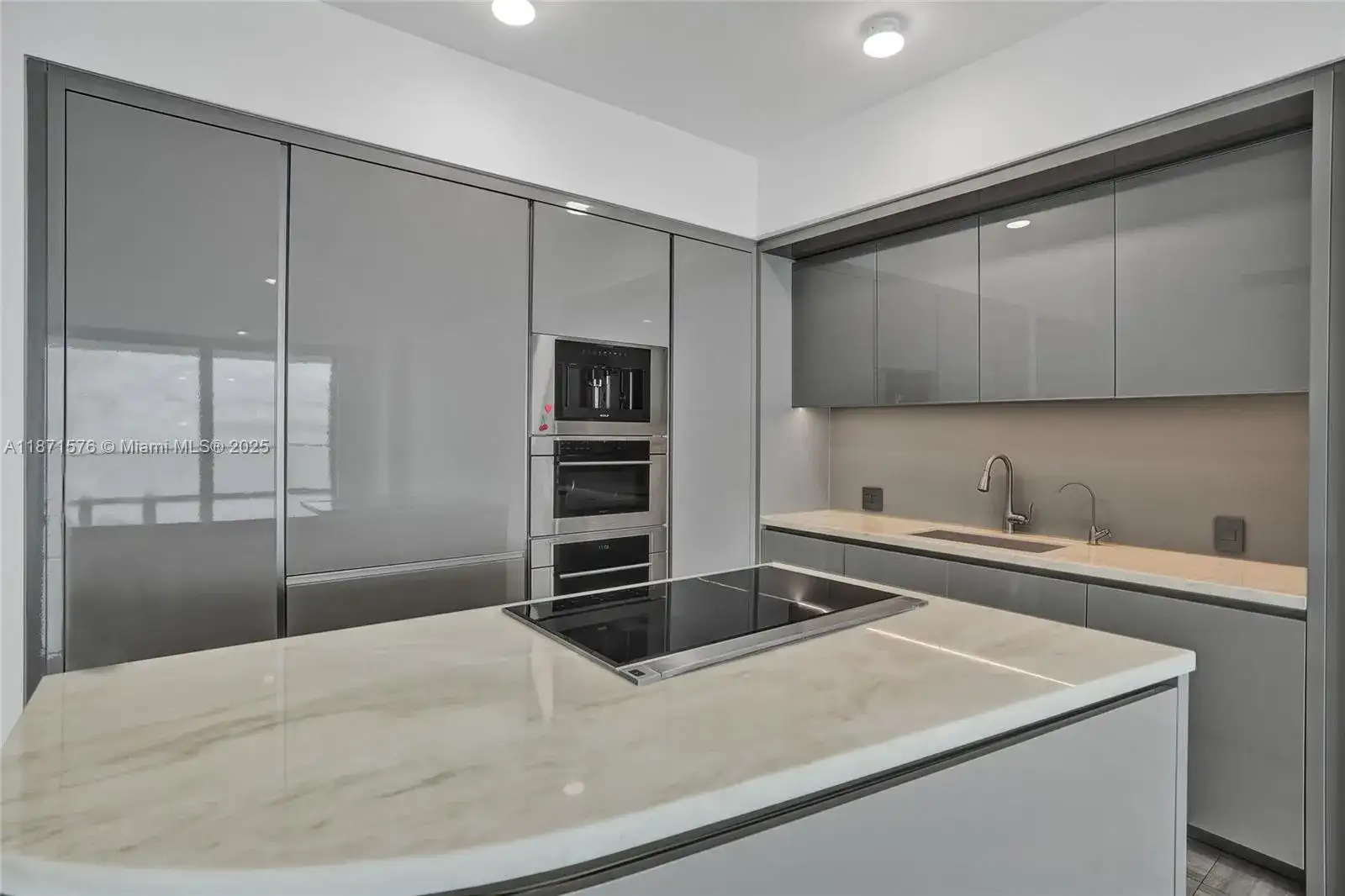 18975 Collins Ave # 2903, Sunny Isles Beach FL 33160 photo 4
