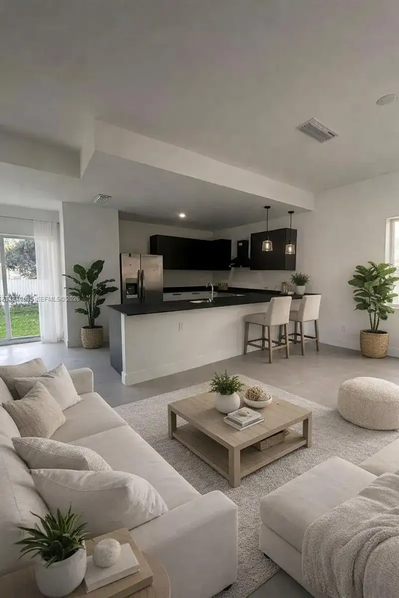 538 NW 17th Ave, Fort Lauderdale FL 33311 photo 2