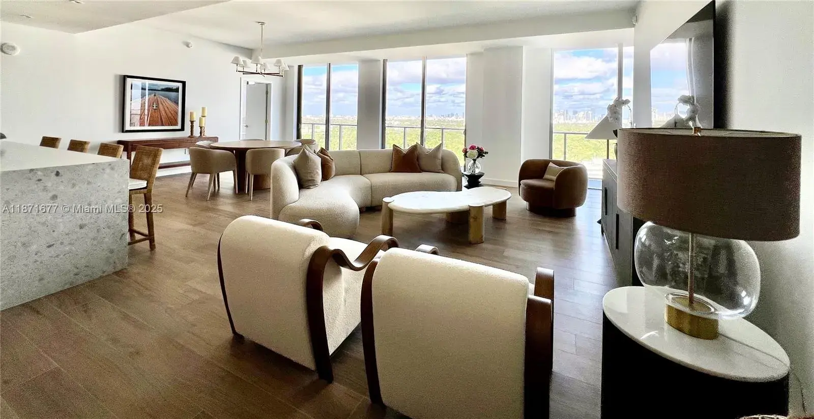 2678 Tigertail Ave # 2006, Coconut Grove FL 33133