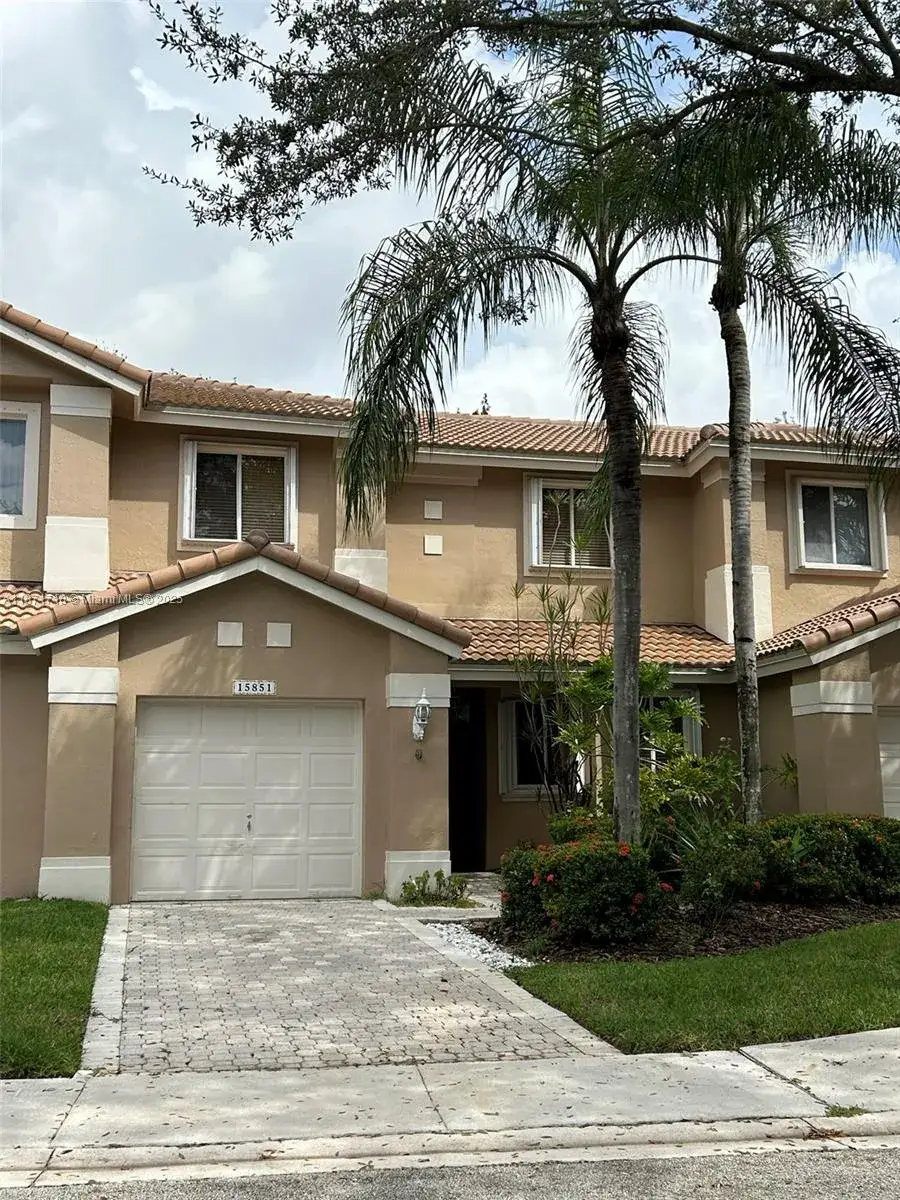 15851 SW 10th St # 15851, Pembroke Pines FL 33027
