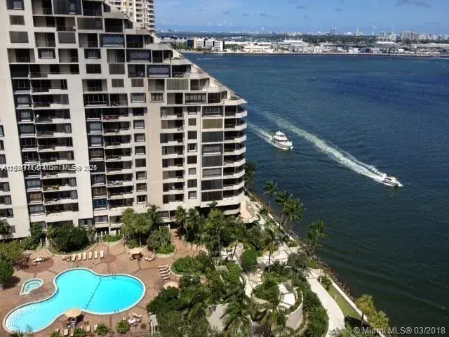 770 Claughton Island Dr # 29, Miami FL 33131