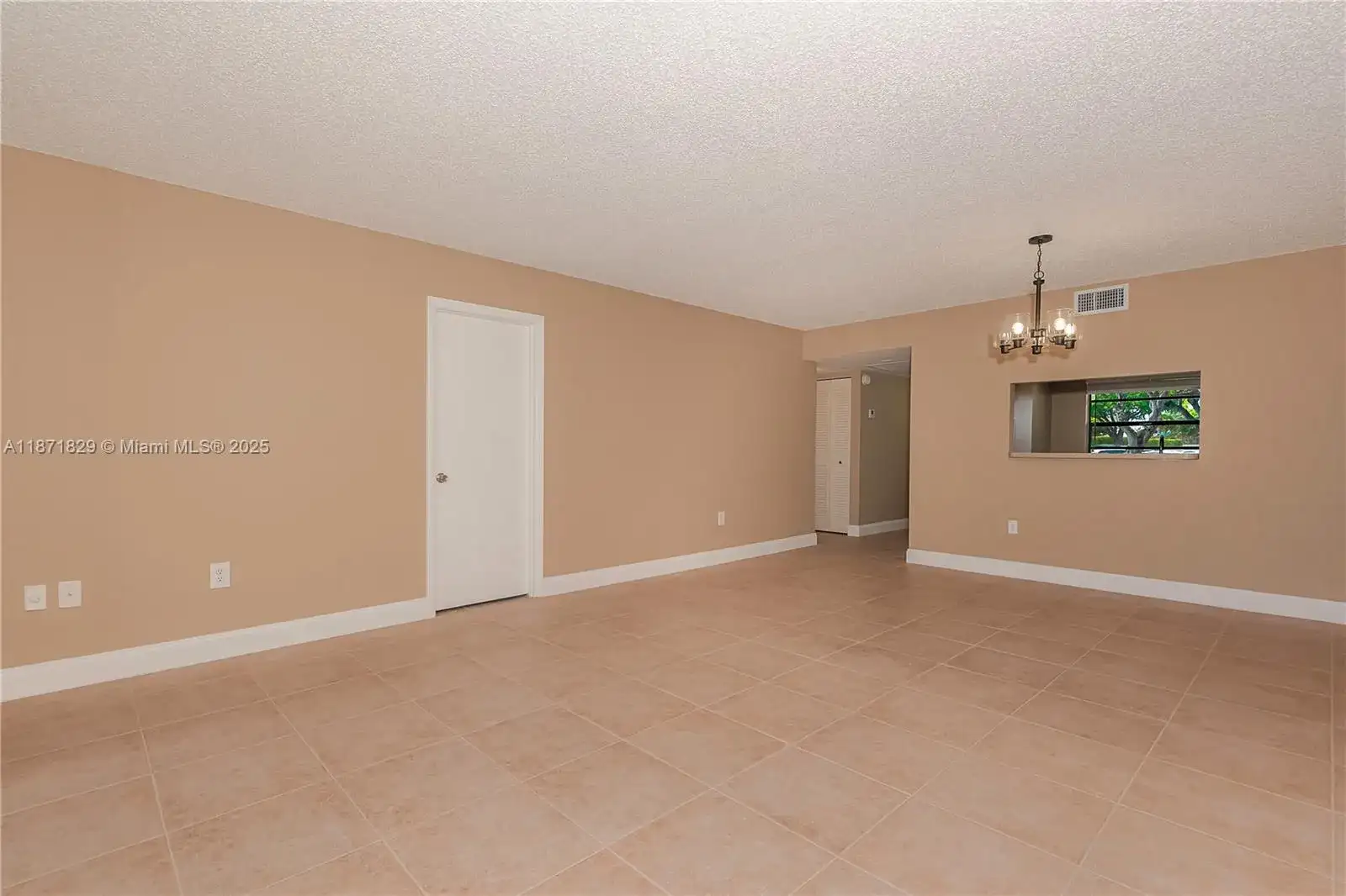 901 Colony Point Cir # 102, Pembroke Pines FL 33026 photo 5