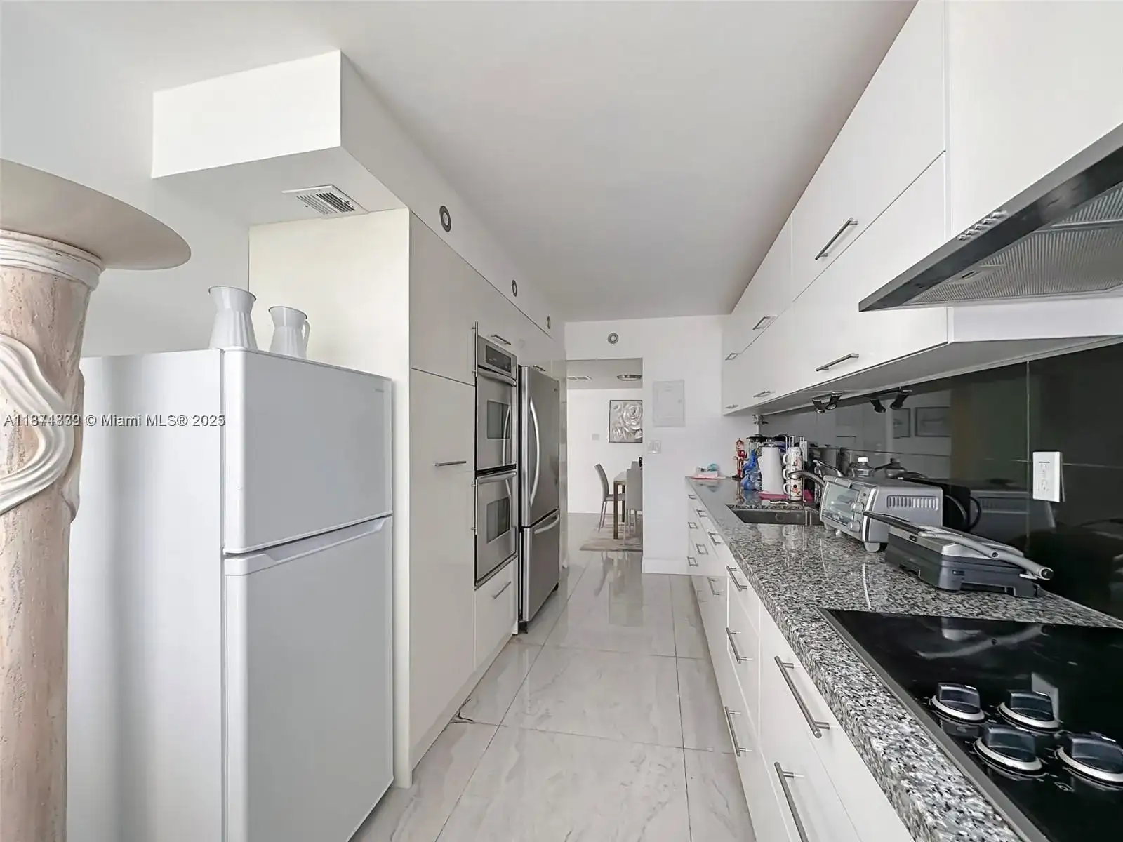 18071 Biscayne Blvd # 1104, Aventura FL 33160 photo 3