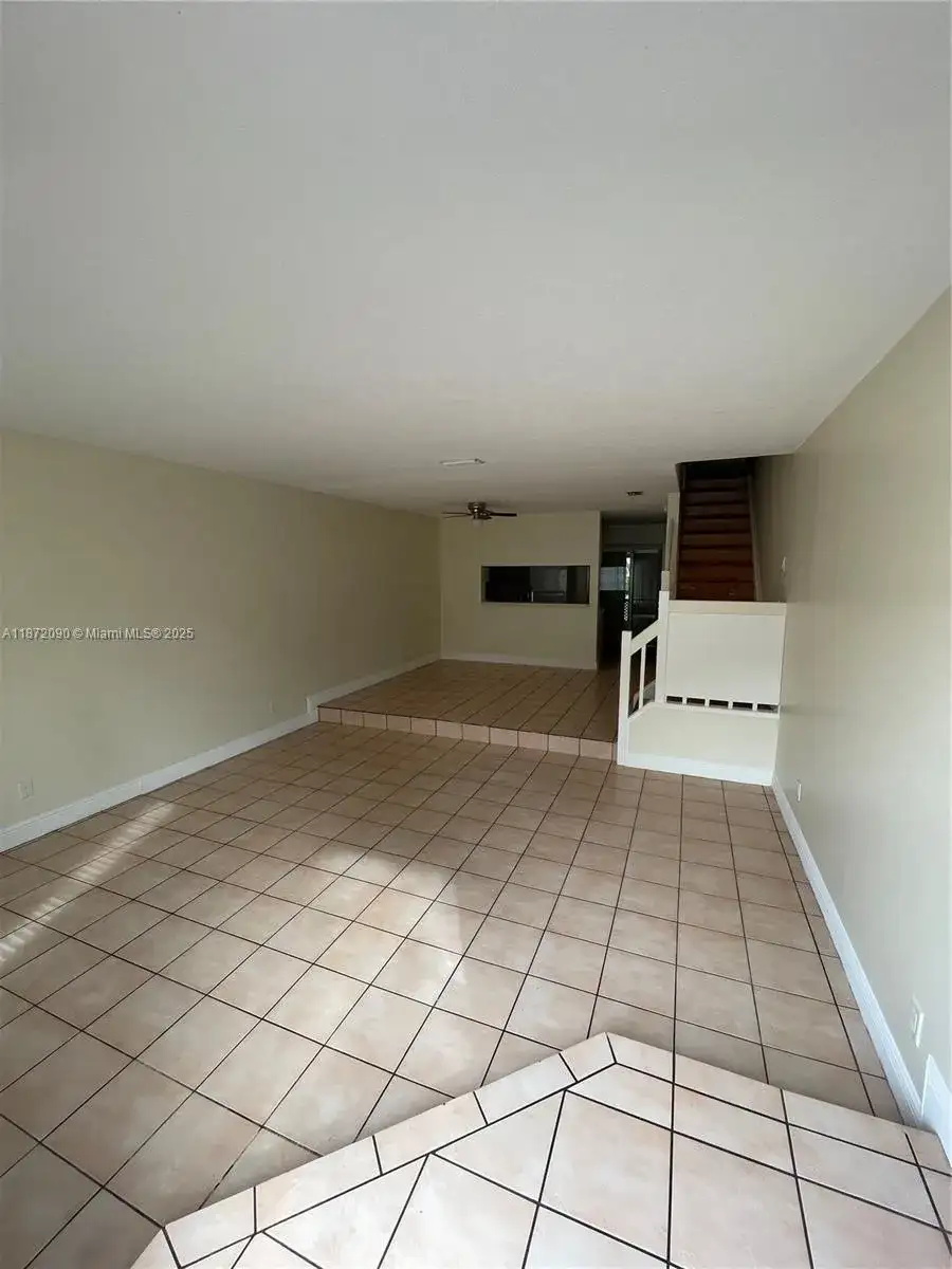 2880 Belmont Ln # 2880, Cooper City FL 33026 photo 2