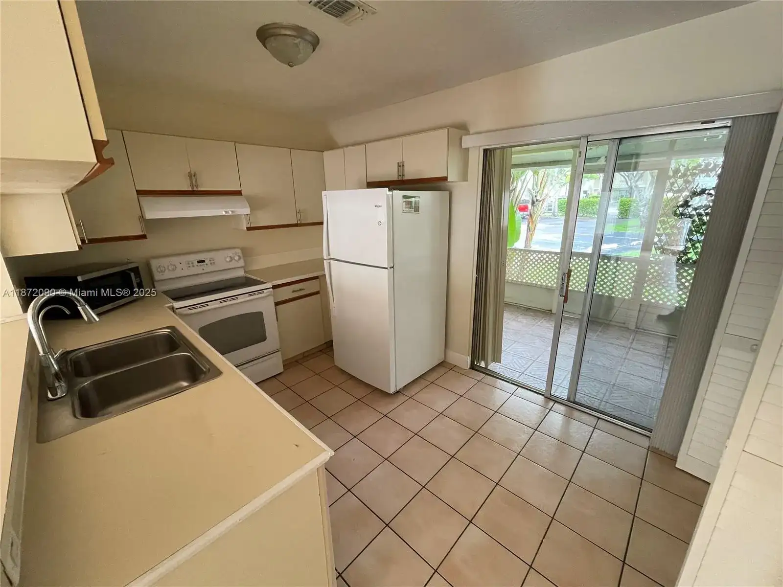 2880 Belmont Ln # 2880, Cooper City FL 33026 photo 5