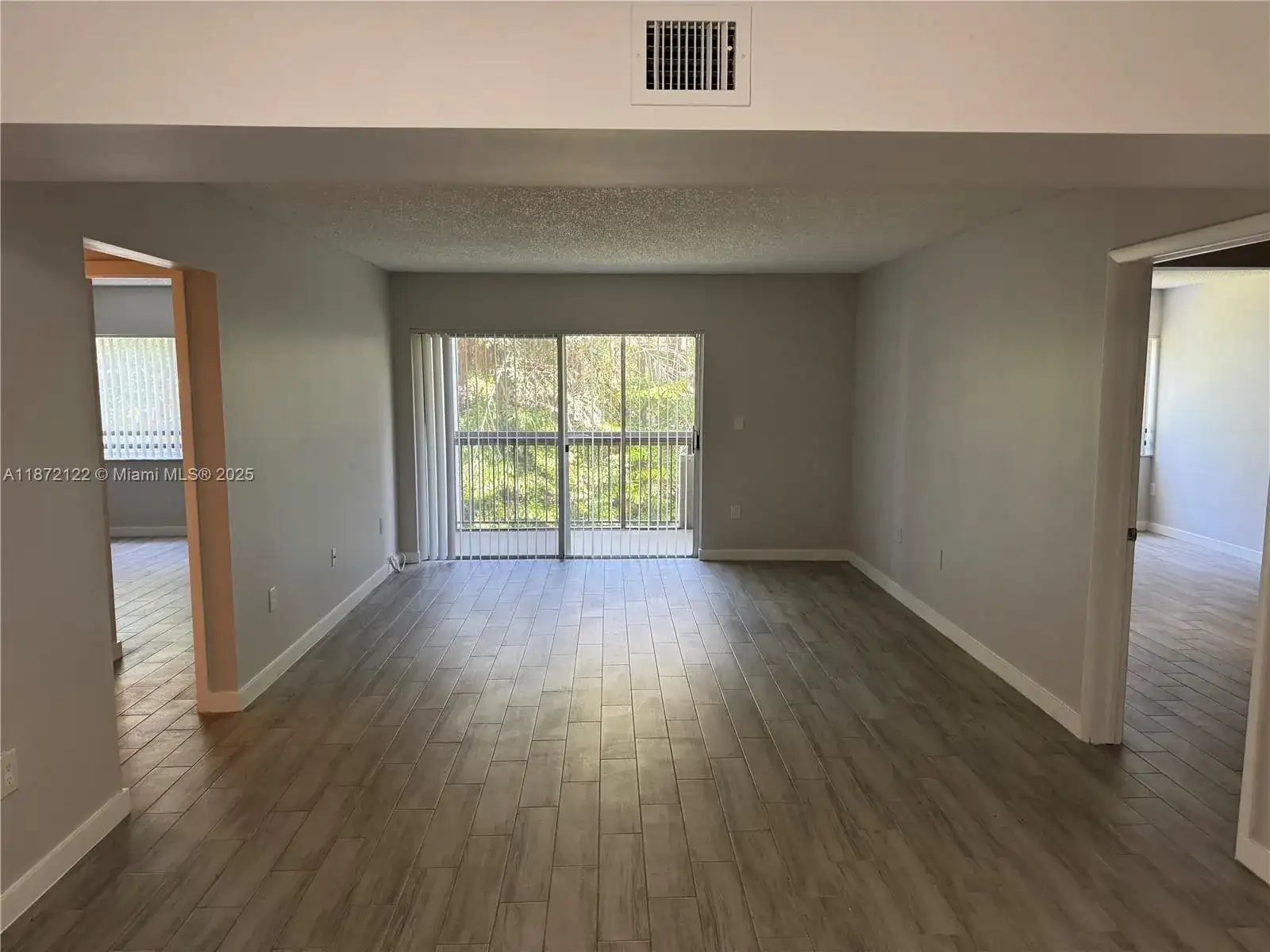 721 N Pine Island Rd # 201, Plantation FL 33324 photo 2