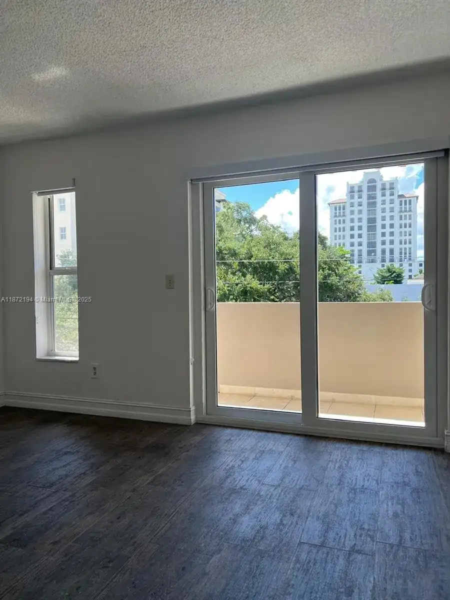 50 Antilla Ave # 4, Coral Gables FL 33134 photo 2
