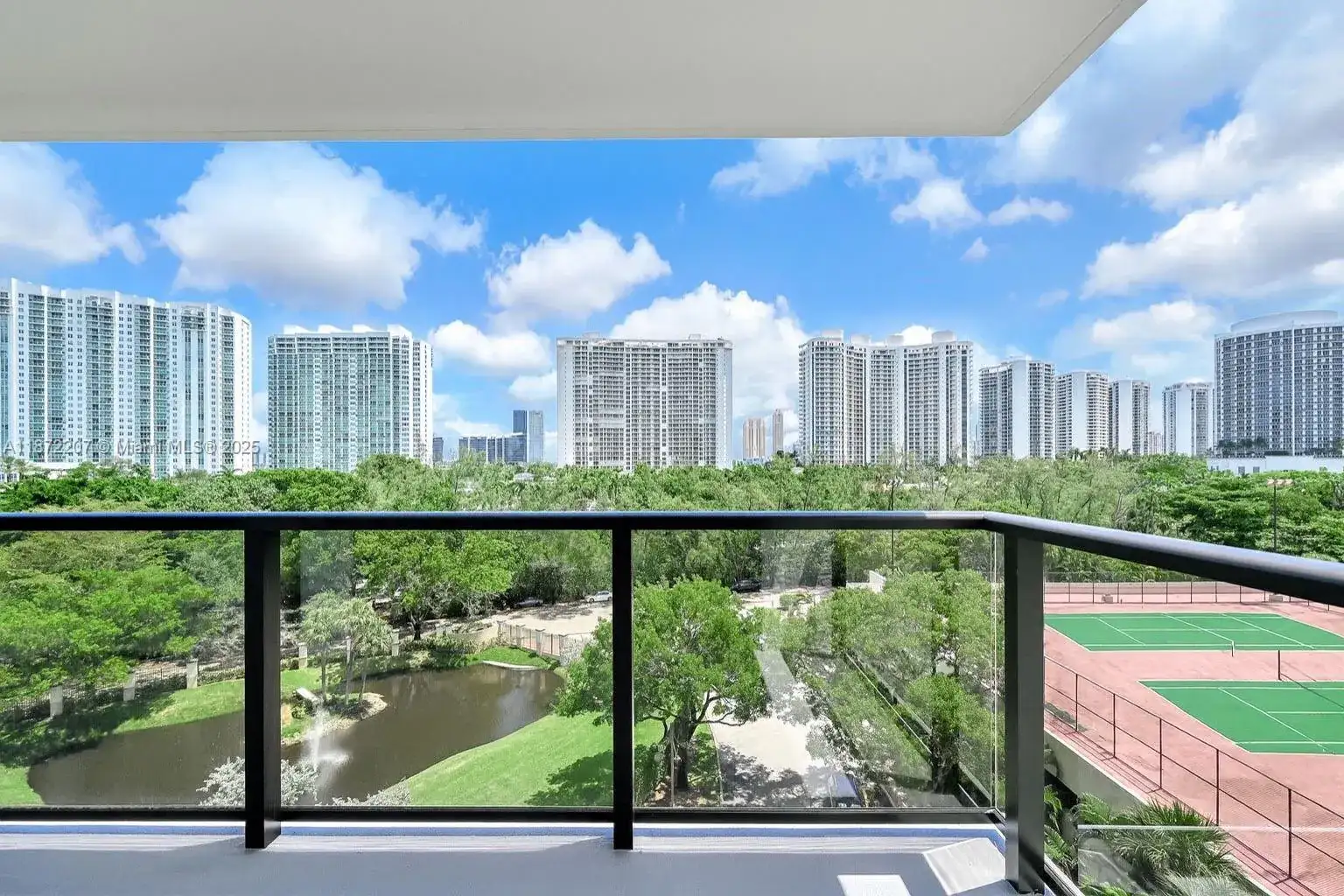 18181 NE 31st Ct # 807, Aventura FL 33160 photo 3
