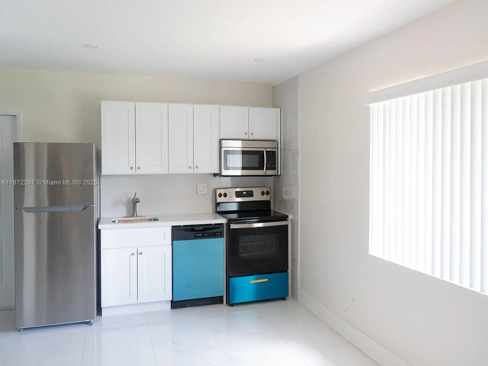612 NW 10th Ter # B, Fort Lauderdale FL 33311