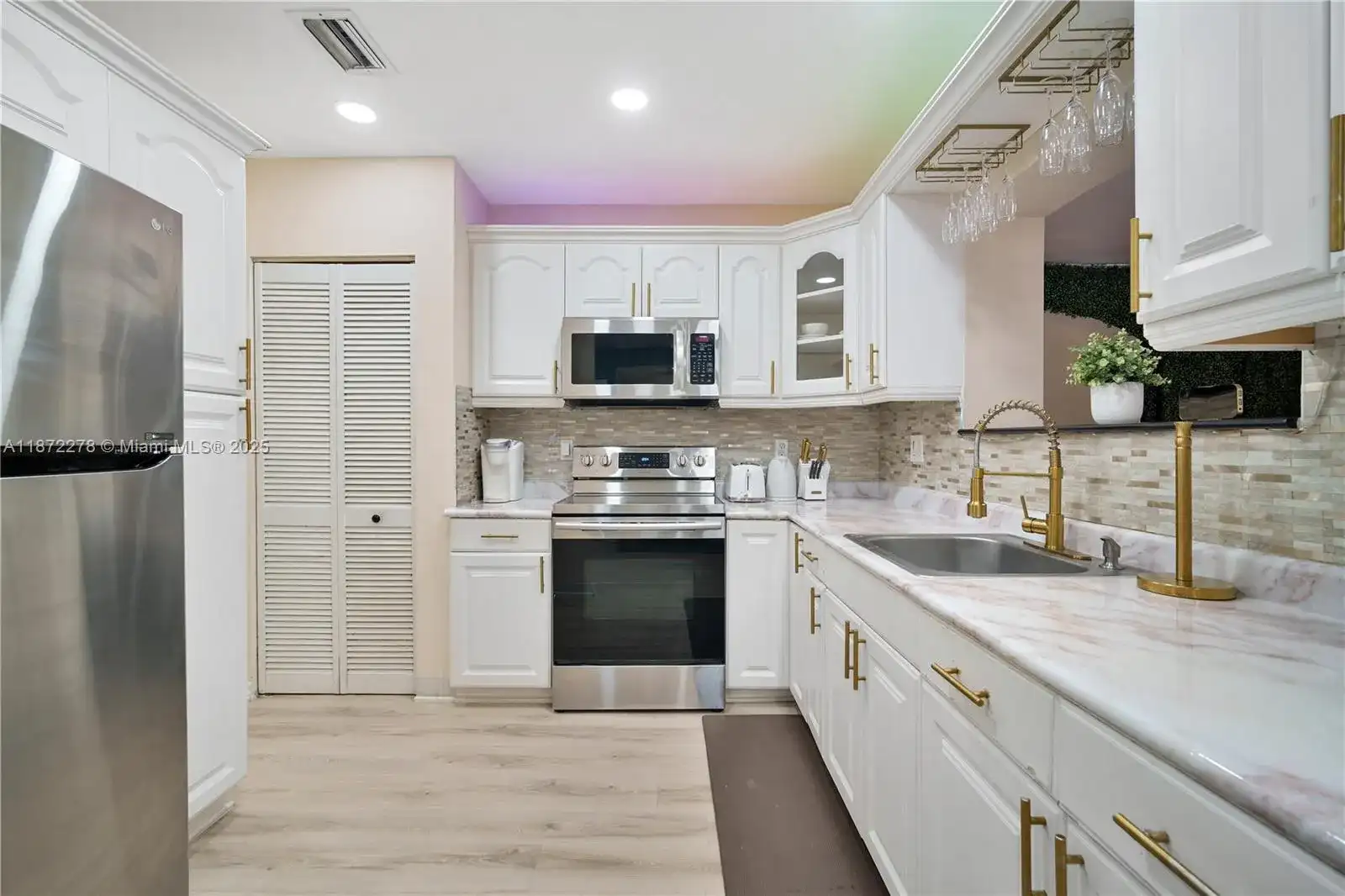 951 NW 148th St, Miami FL 33168