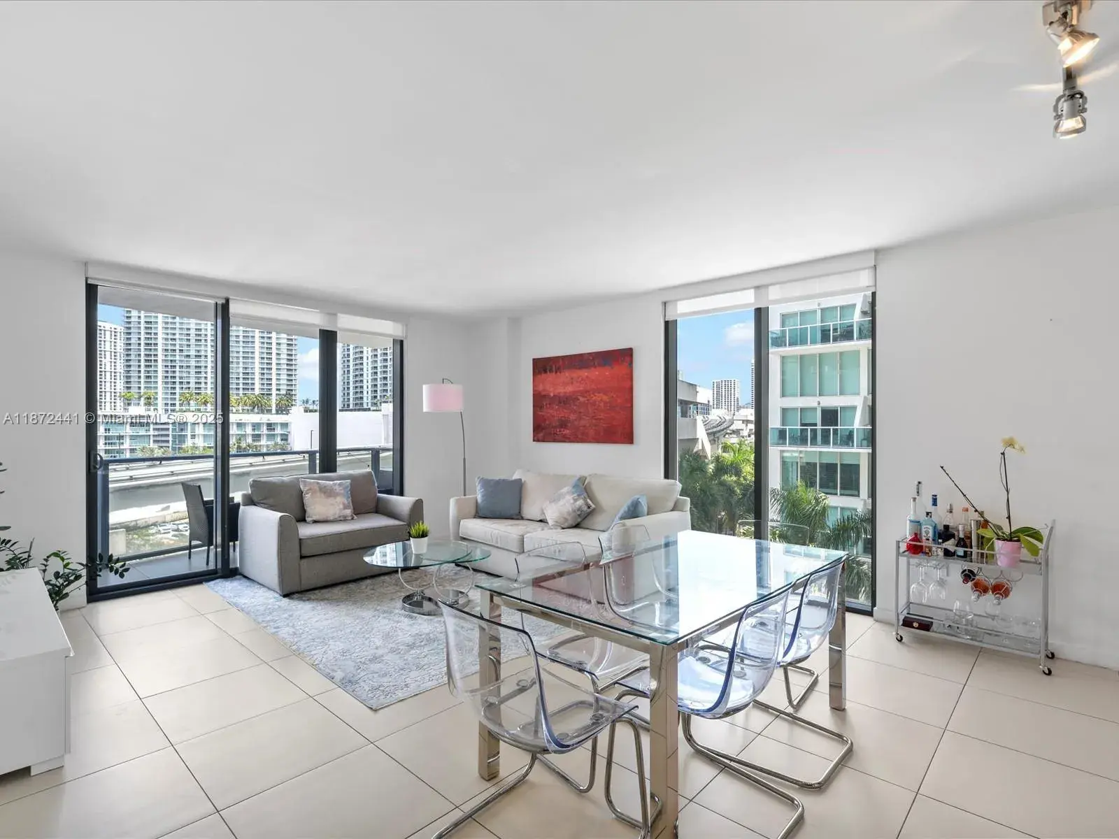 31 SE 6th St # 802, Miami FL 33131