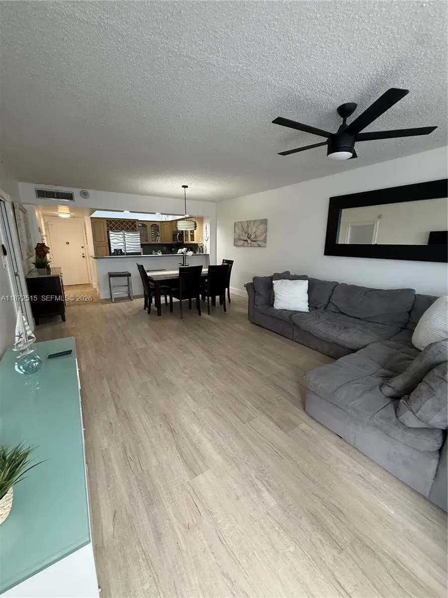 3725 S Ocean Dr # 605, Hollywood FL 33019