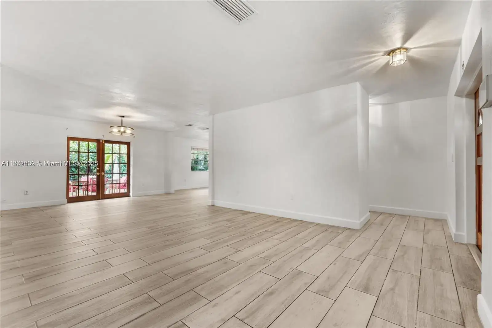 16665 SW 93rd Ct, Palmetto Bay FL 33157 photo 3