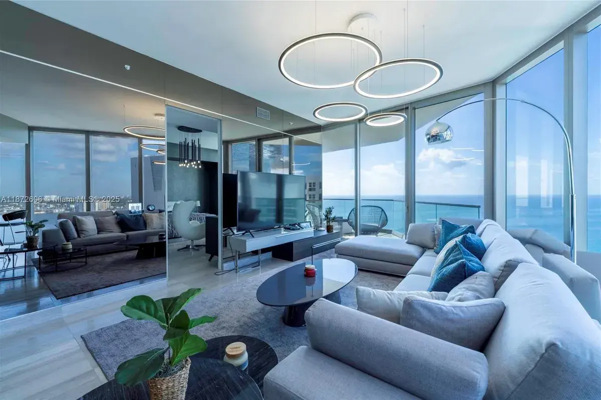 18975 Collins Ave # 3004, Sunny Isles Beach FL 33160