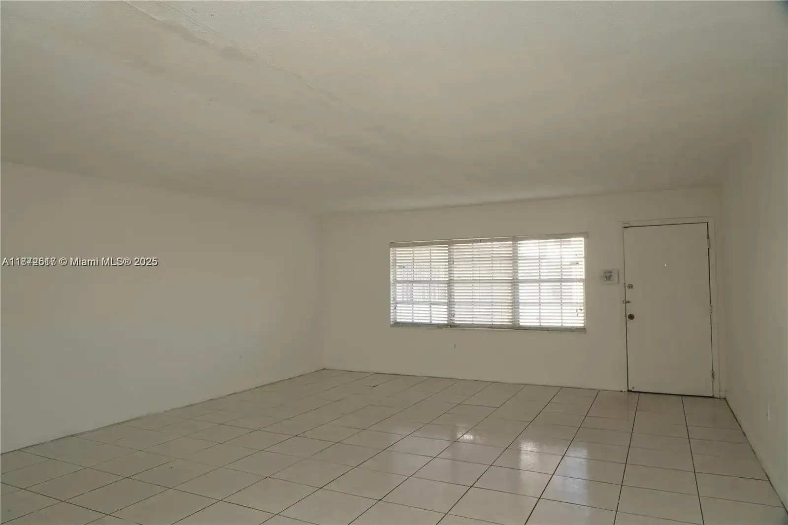 11855 NE 19th Dr # 10, North Miami FL 33181 photo 3