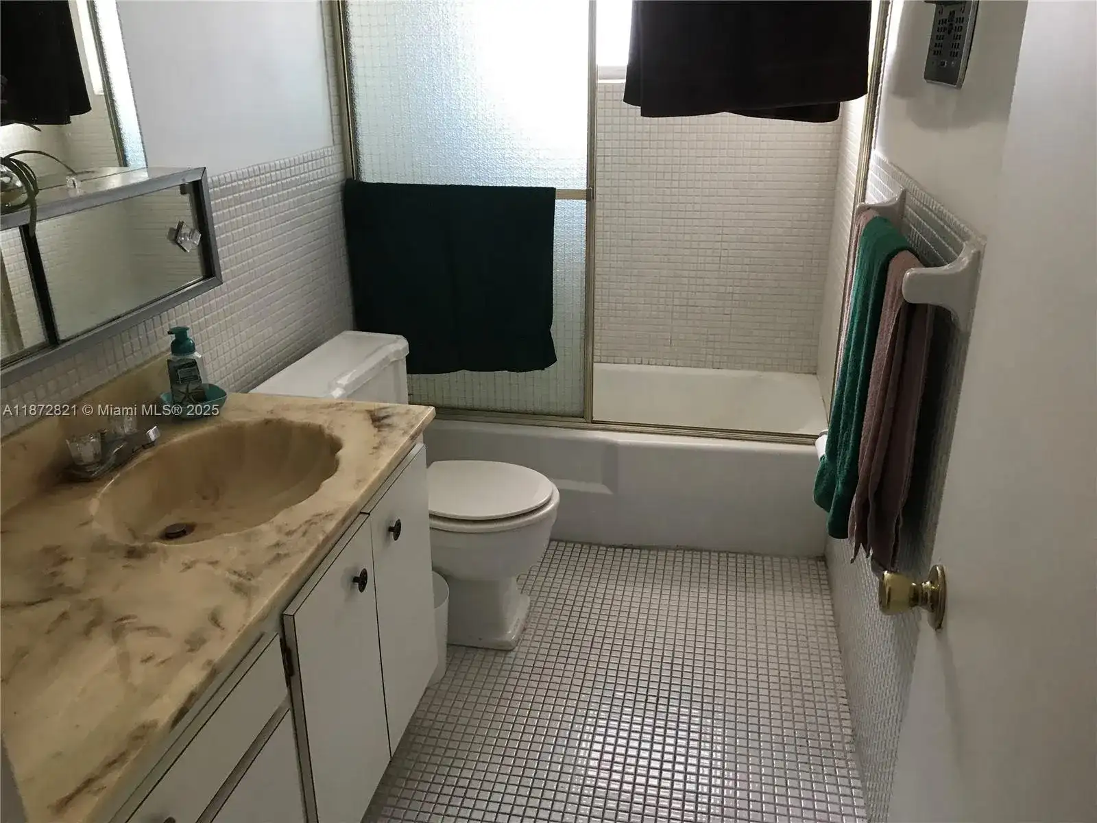 201 NE 14th Ave # 1C, Hallandale Beach FL 33009 photo 4