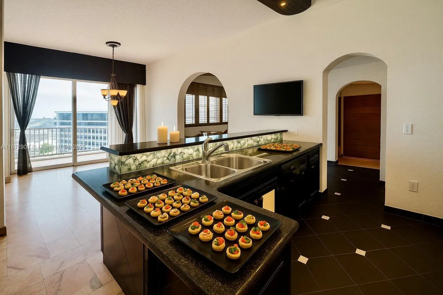 18071 Biscayne Blvd, Aventura FL 33160