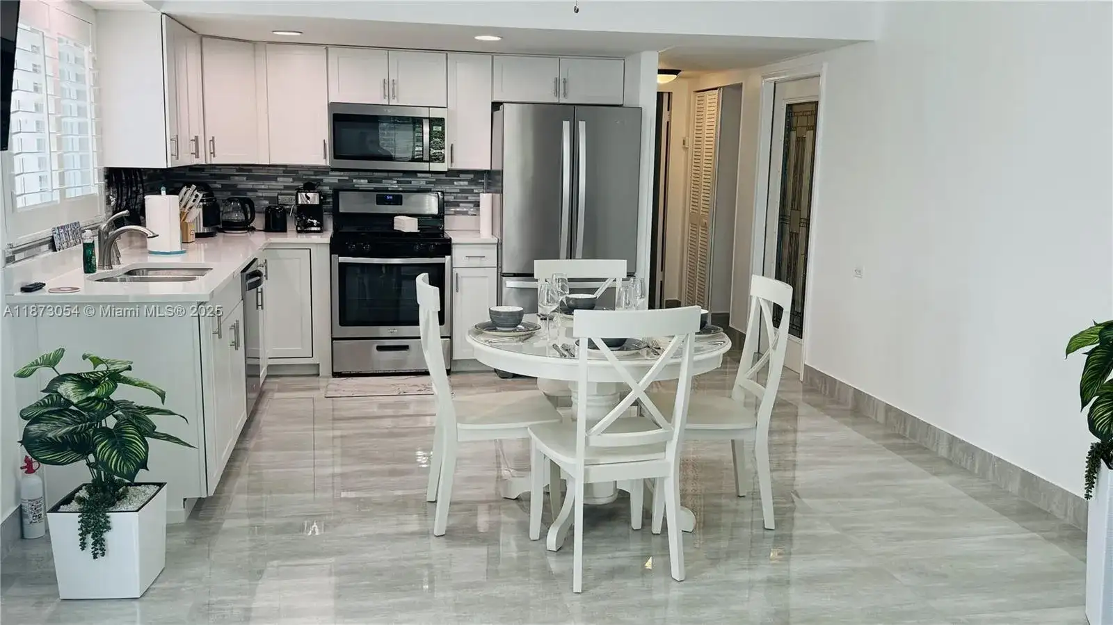 443 4th Rd SIDE, Key Largo FL 33037 photo 3