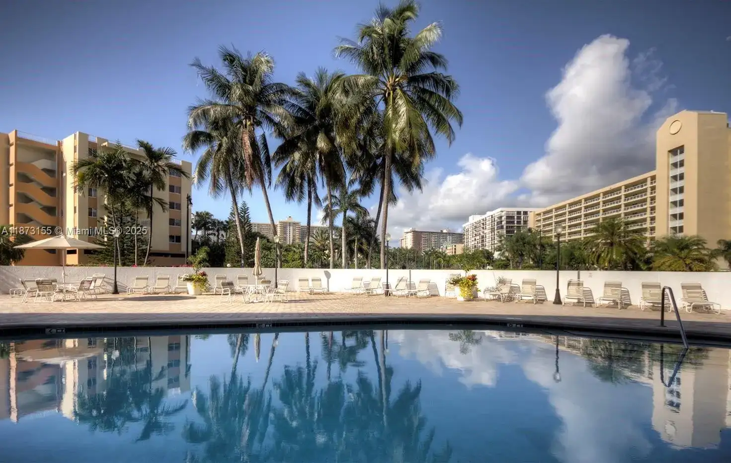 17801 N Bay Rd # 210, Sunny Isles Beach FL 33160 photo 2