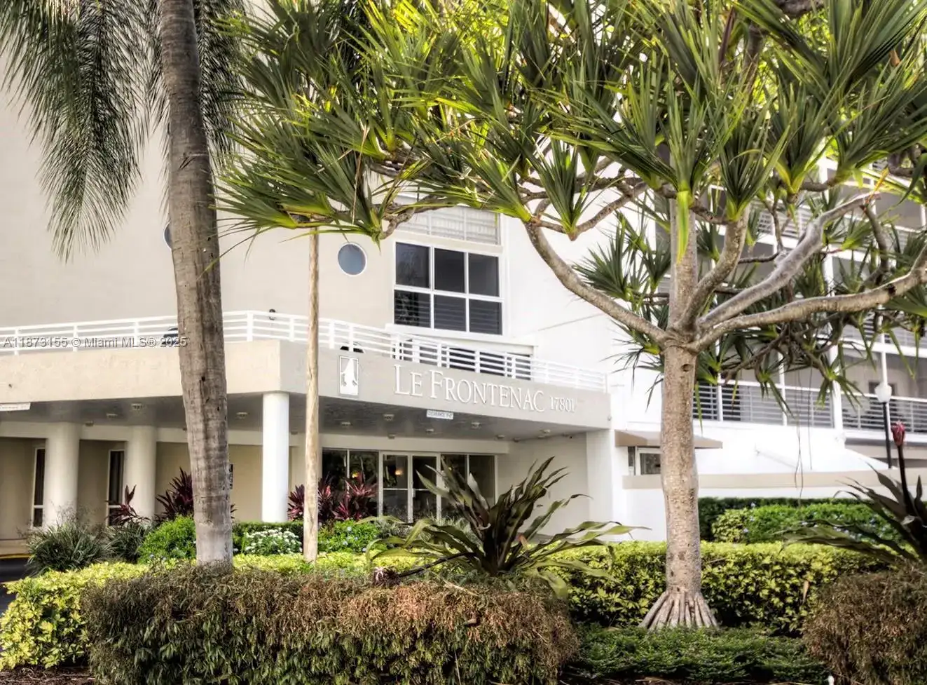 17801 N Bay Rd # 210, Sunny Isles Beach FL 33160 photo 4