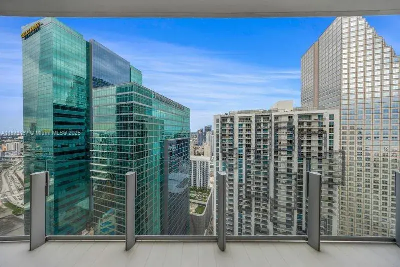 300 Biscayne Boulevard Way # 4108W, Miami FL 33131 photo 2