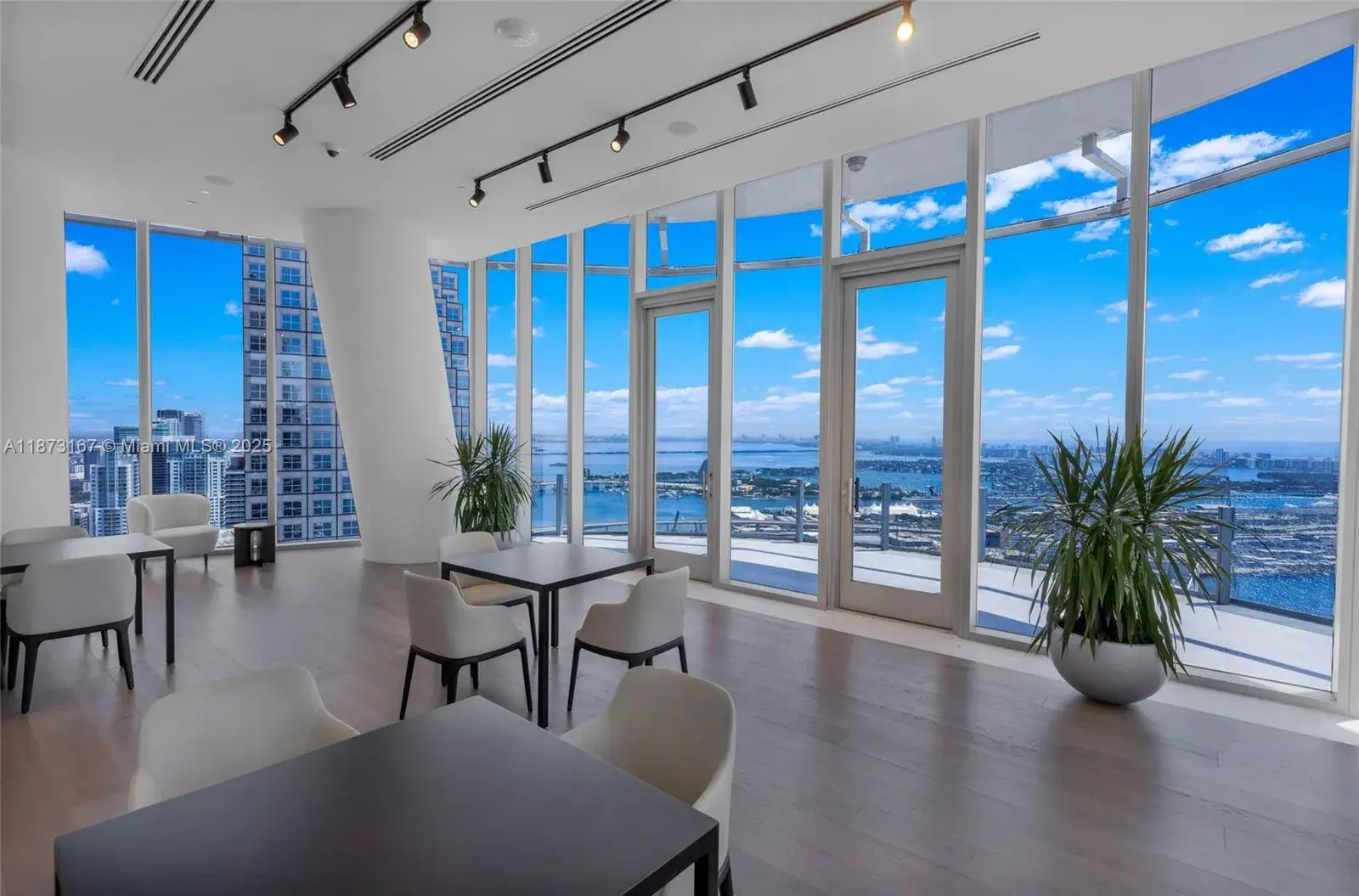 300 Biscayne Boulevard Way # 4108W, Miami FL 33131 photo 5