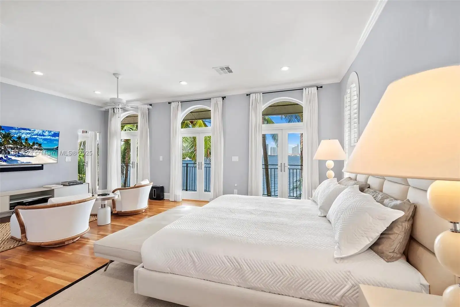 814 W Dilido Dr, Miami Beach FL 33139 photo 4