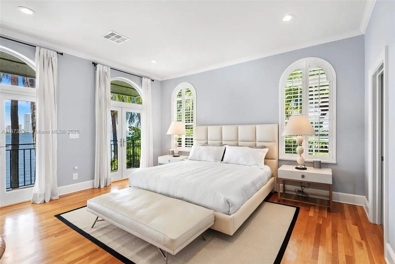 814 W Dilido Dr, Miami Beach FL 33139 photo 5