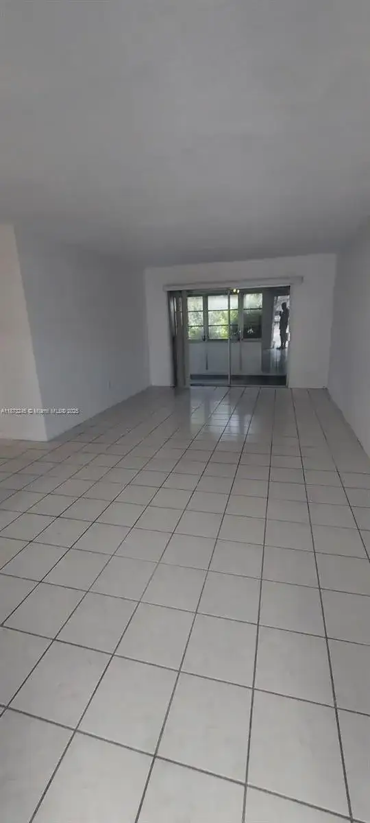 3033 NW 43rd Ave # 108, Lauderdale Lakes FL 33313 photo 5